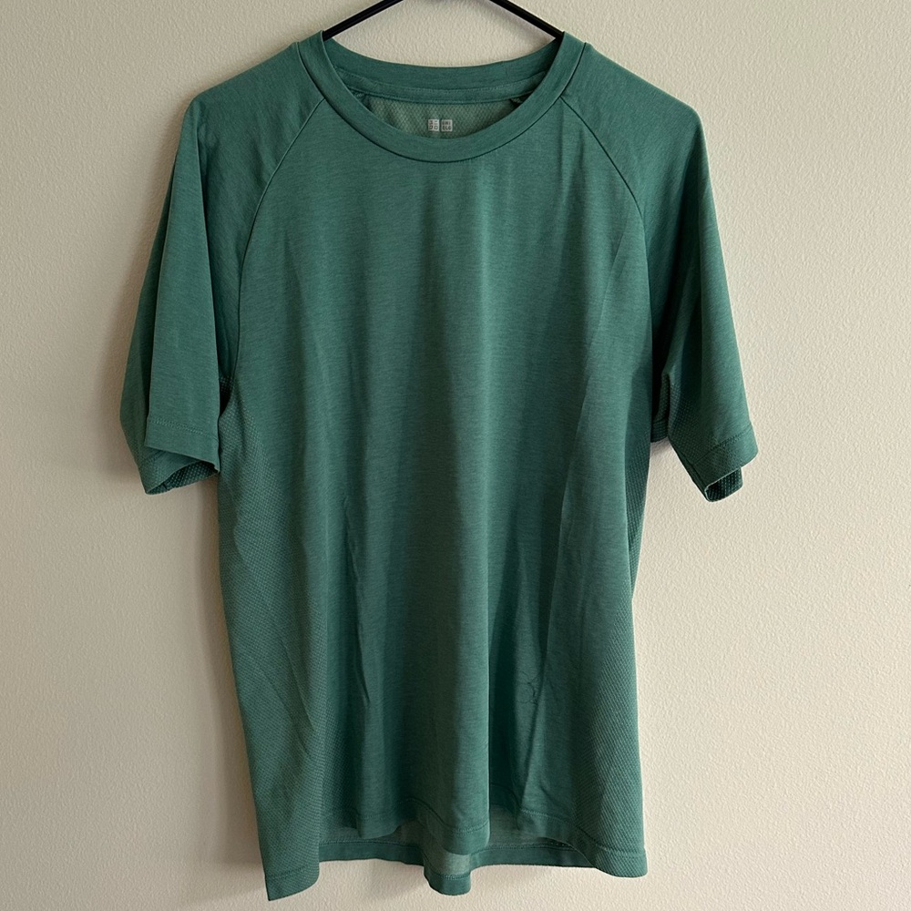 Uniqlo large DRY-EX Crew Neck Short-Sleeve T-Shirt Green active wear